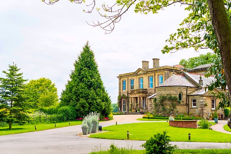 SterlingGeo's tweet photo. Check out our extensive range of workshops at the Sterling Geo Conference 2017, running over two days, 12-13 Dec, at the stunning Hothorpe Hall, Leics.  https://t.co/3ZbKHFUBWg  #SGeoC17. @SafeSoftware @HexGeospatial @OrdnanceSurvey @MTE4LGS @FMEchannel https://t.co/QgKIxh1vUL
