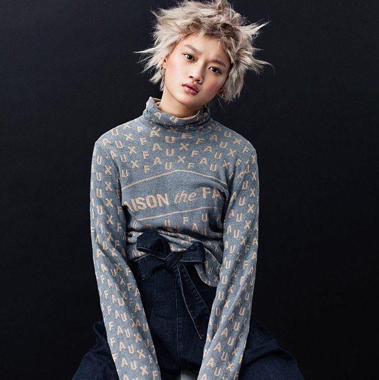 ProHairMag's tweet photo. Casual on the outside, hating Monday on the inside. You? @latoyavelberg #prohairmag
#hair #hairdresser #stylist #shorthair #haircut #monday #hatemondays #lovemondays #hotmess #dontworry #texture #hairvibes #hairspo #gohomemonday #nothanks #dontwakemeup https://t.co/Hlt1tlqdKR
