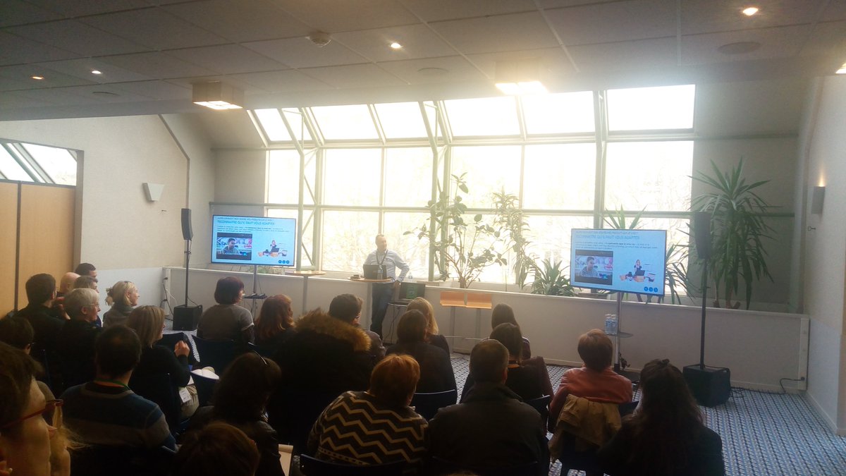 SoluticWeb's tweet image. Assistez aux ateliers SoluTIC pour obtenir des conseils concrets ! Fabrice Sourdonnier nous présente : "Comment bien vendre mes produits sur le web" #solutic #web #numerique