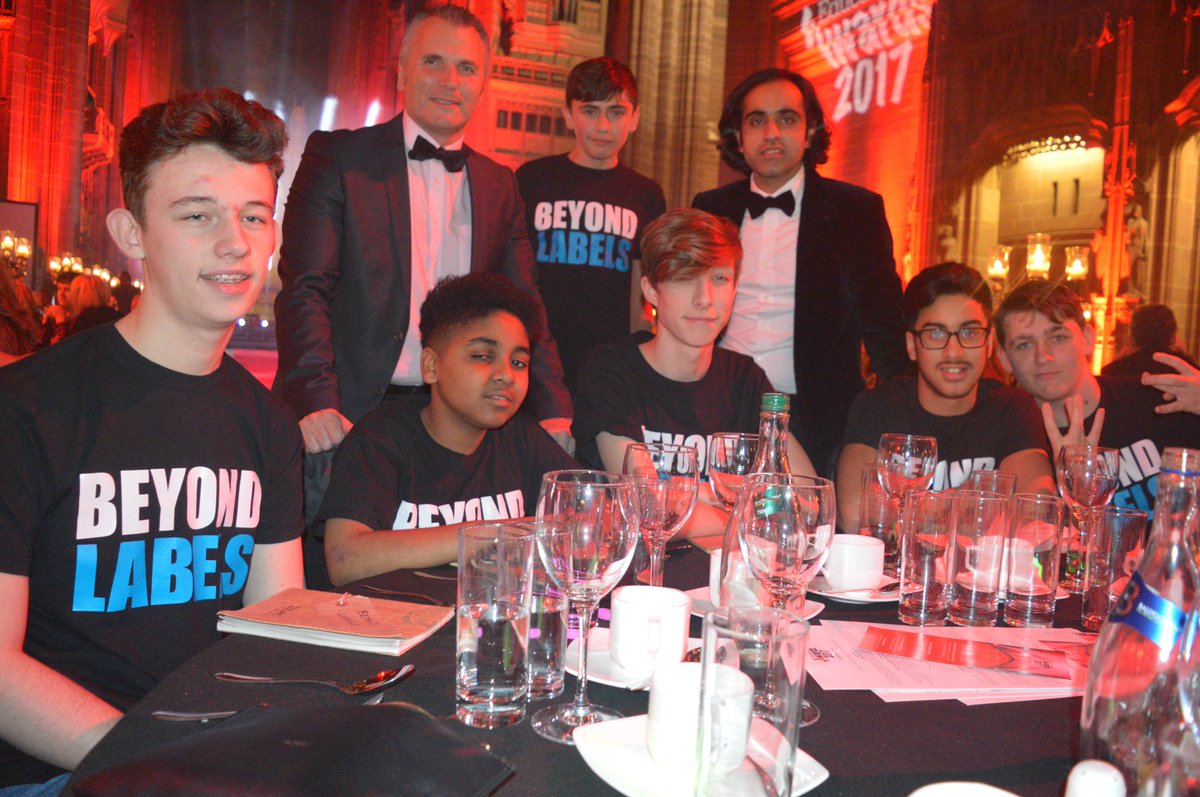 HollinsCTC's tweet photo. Beyond Labels: In Young Men's Shoes bring home a well deserved winners trophy at this years Educate Awards 2017: WOW! Recognition Award. Thank you to all our creative practitioners, partners & #SUPERSLOWWAY. An amazing night! - thank you to Kim and her incredible team #EA17 https://t.co/LD6lFTsZuF