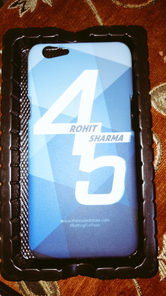 ganeshchaudaki's tweet photo. Just received my new cover and cup from @thesouledstore ... Loved the name on it @ImRo45 #Hitman #souledster #BattingforPaws🐾🐾 https://t.co/K0GUNTqR9q