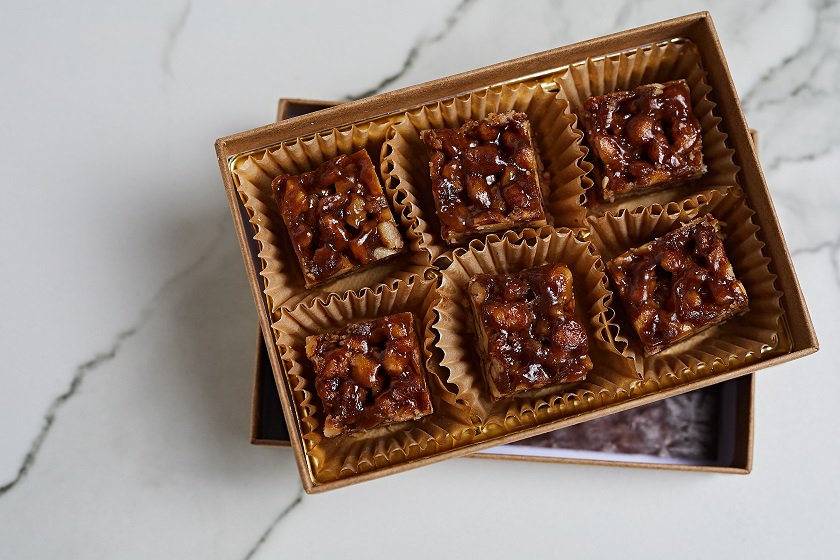 ATX: enter to #win <a href="/TinyPies/">Tiny Pies</a> new #pecan bites from Field &amp; Feast. tiny.cc/tinypies