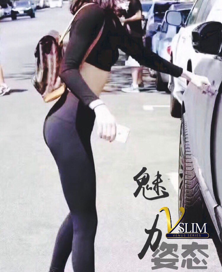 taurus49510's tweet photo. 【女人，你的魅力源自于你的价值】

第一眼看去，
没人会羡慕她手上的苹果，背后的LV；
只会羡慕她的身材，她的姿态。
所以你有没有钱不重要，你值不值钱很重要！
让自己变得值钱了，
那么所有的奢侈品也都只是你的陪衬。
女人，把买名牌的钱拿来买保养，
只有自己成为名牌，才是真正有价值。 https://t.co/b05hl3yPeh