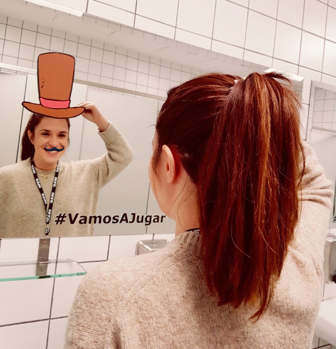 Anasuis's tweet photo. En @IKEASpain todos los empleados también #VamosAJugar por el #DiaUniversaldelNiño https://t.co/CU5HXdk1G7