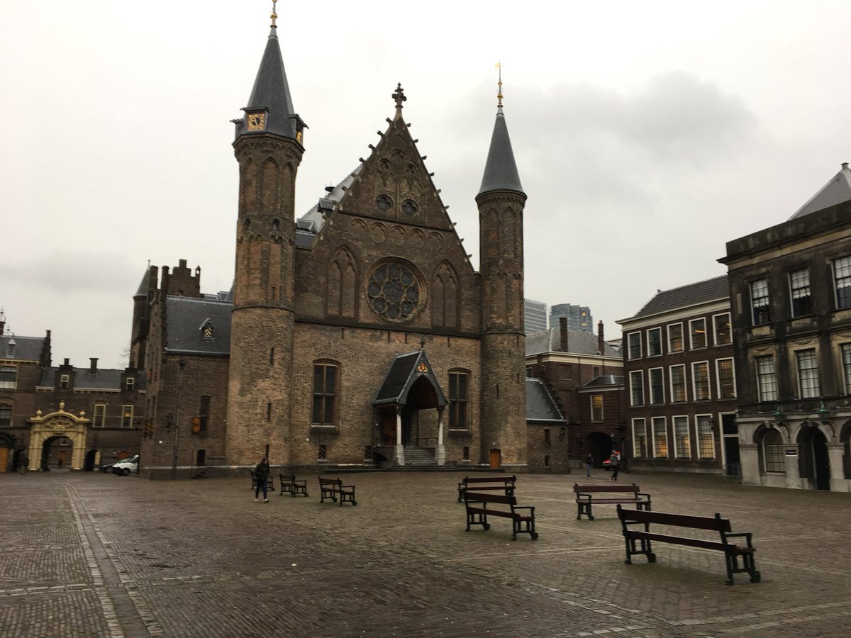 JorikHuizinga's tweet image. Mijn week begon hier! Goed overleg gehad over doelmatigheid van een nieuwe opleiding. #denhaag #cdho