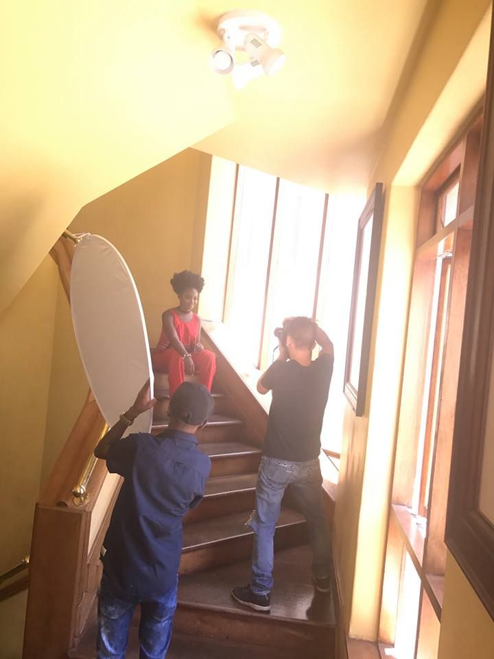 natural_auraza's tweet photo. Behind the scenes photo shoot๐ธ๐ธ @iCalinda @Successful Women Magazine issue 6 coming in January.
.
.
.
#NaturaAura #FlawlesslyYou #KeepItReal #SuccessfulWomenMagazine #Issue6 #SWMag #Photoshoot #Behindthescenes #BusinessWoman #HairLady #NaturalHairDoesIt! https://t.co/jRt8hpT6Ak