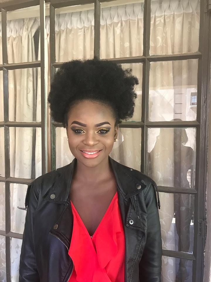 natural_auraza's tweet photo. Behind the scenes photo shoot๐ธ๐ธ @iCalinda @Successful Women Magazine issue 6 coming in January.
.
.
.
#NaturaAura #FlawlesslyYou #KeepItReal #SuccessfulWomenMagazine #Issue6 #SWMag #Photoshoot #Behindthescenes #BusinessWoman #HairLady #NaturalHairDoesIt! https://t.co/jRt8hpT6Ak