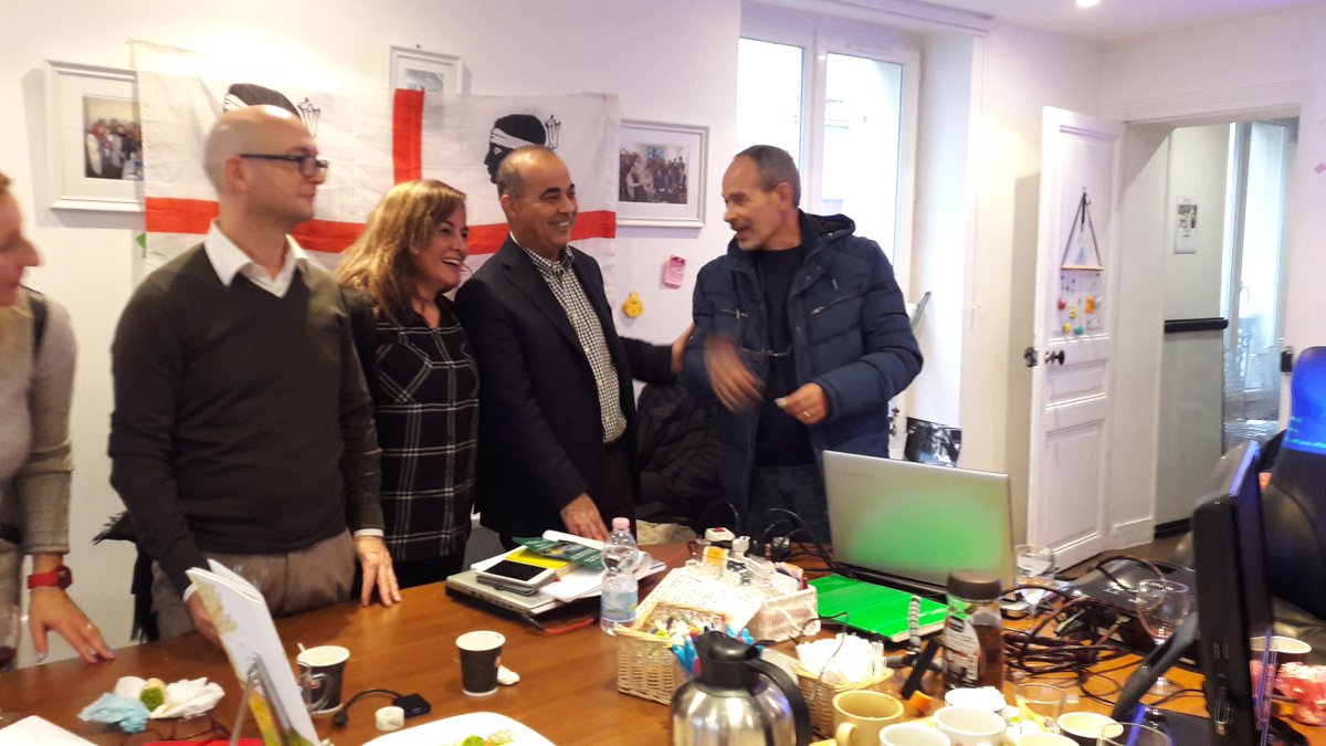 Il momento conviviale...
#ErasmUSRsar 
@latiranna