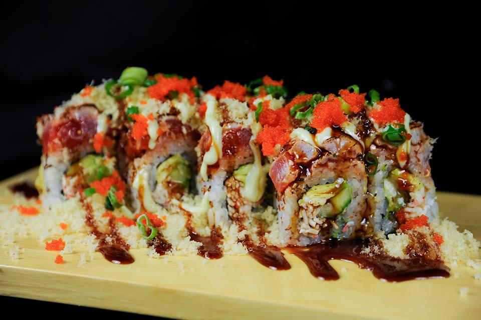 Today’s #MakiMonday is Mr. Kim’s Roll, a California Roll topped with Spicy Tuna, seared + sprinkled with Crunch.