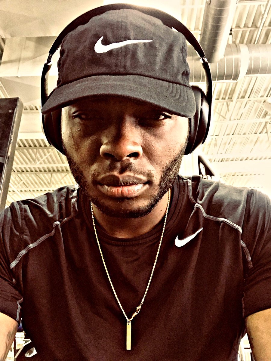 SeanWolfCreed's tweet photo. creed...
a nigga not fat but i but i been cutting of alot od DEAD WEIGHT π―
#seancreed #livelifedope #iamdope #iamcreed #workout #gym #fitlife #nike #dryfit #lafitness https://t.co/urrJtpCWoz