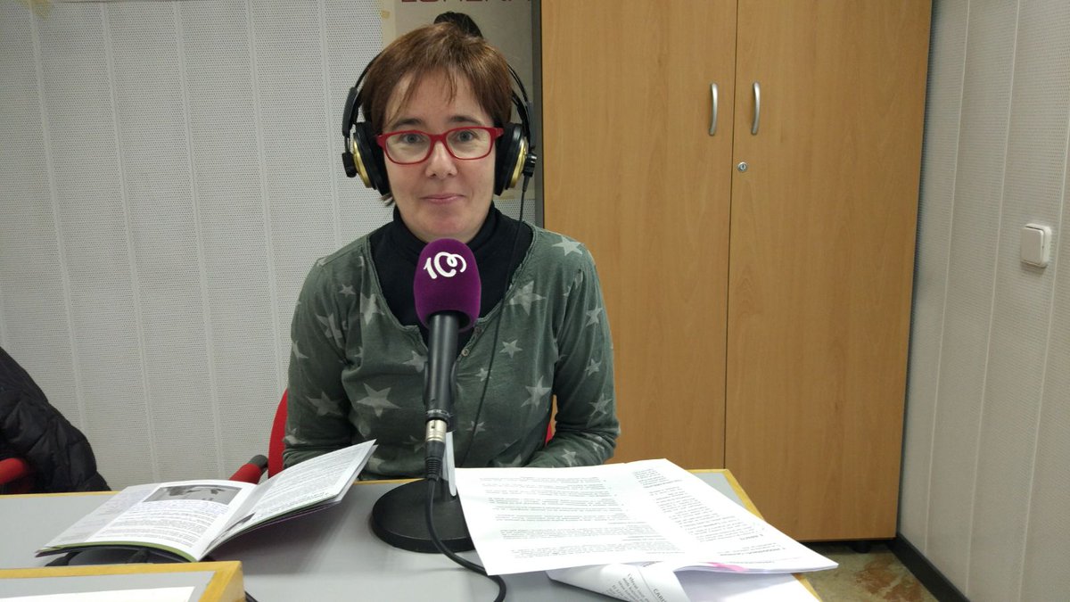 catcristiana's tweet photo. Avui 20.00h #LaVeudeCàritas @CaritasCataluny @bisbatlleida amb @VeronicaTeixido #ProgramaAcollida i #testimoni Cecília Forns i Anna M. Brescó #CàritasTàrrega #AlbergSenseLlar
Programa Online-> https://t.co/LhsUcMhhWA 
Un cop emès-> https://t.co/7QbLQsZJXQ https://t.co/PUkDdcSqM9