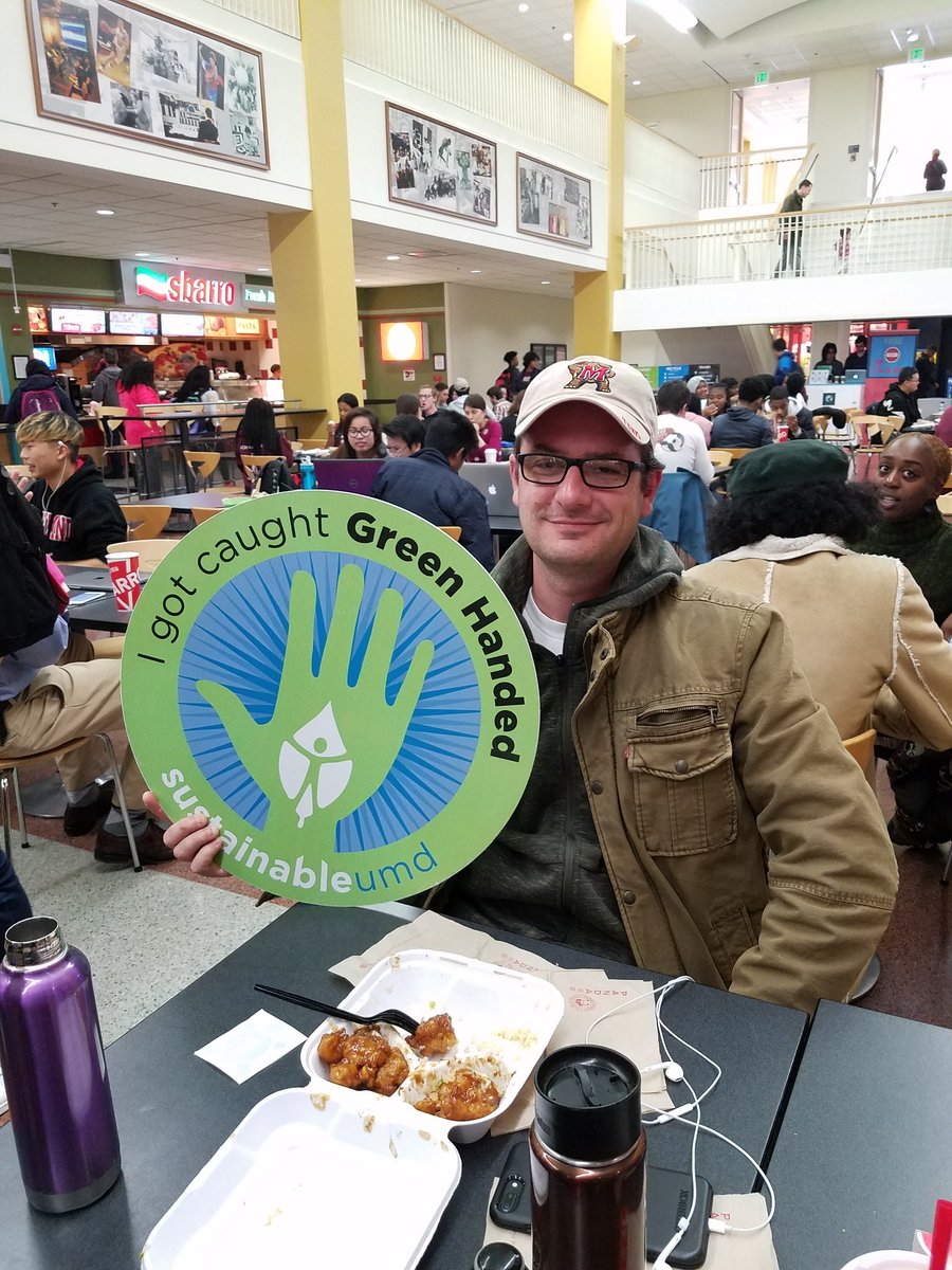 leafumd's tweet photo. We caught some terps #greenhanded today! They took sustainable action in #STAMP! https://t.co/XxK7ANTOD0