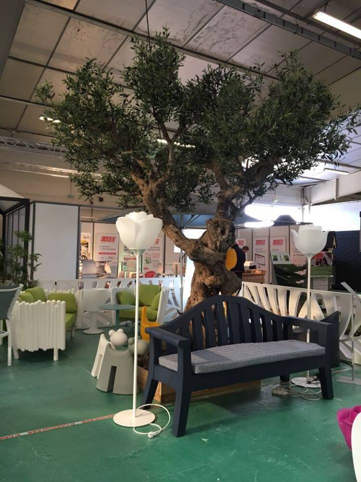 SerralungaItaly's tweet photo. Ecco a voi gli arredi di Serralunga protagonisti al Salon Sett - Montpellier tutto perfettamente esposto da Les Usines Réunies.
Non dimenticarti di visitare il nostro e-shop :)
https://t.co/yiRmuxRsdU https://t.co/ctwo1lOhJR