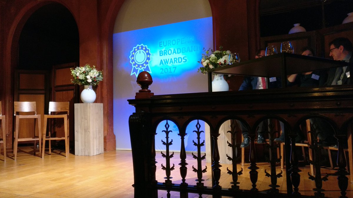 Zometeen de uitreiking van de European Broadband Awards. <a href="/InfoKempenglas/">kempenglas</a> een van de 3 finalisten.