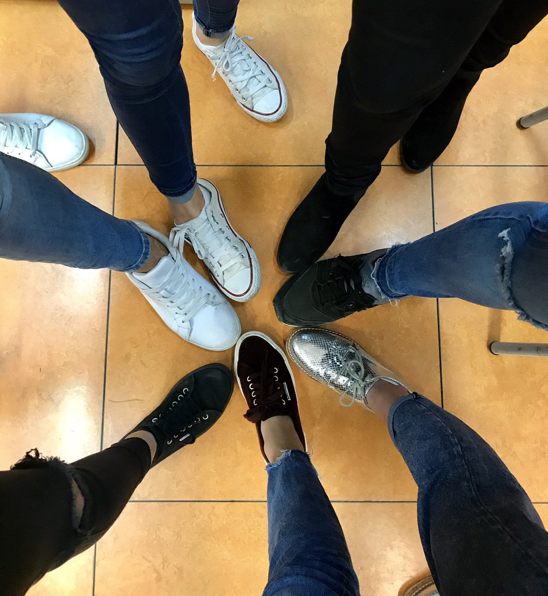 ItziarURJC's tweet photo. What's happening!!?? #cooperativelearning #innourjc #innoeng @AnamURJC @lieg2017 @AdrianURJC @dhigesurjc @Adepablo2017 @saparicioUrjc https://t.co/Iqj1hyhQel