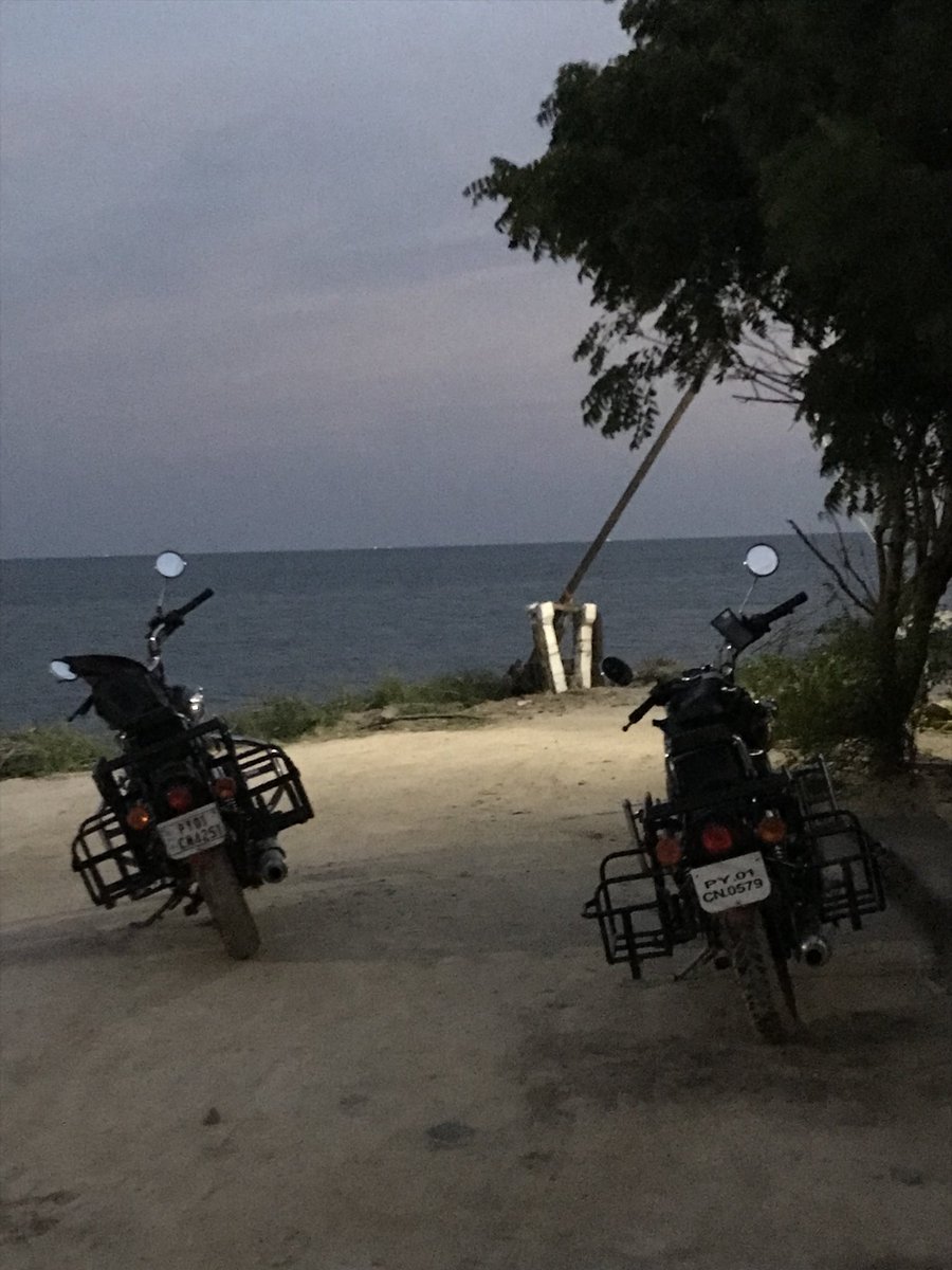 demonrockhopper's tweet photo. I’ve just completed East to West to East India. 2000km. Epic trip. Beautiful country. Motorbikes are the BEST way to travel.  @mssocietyuk @shiftms Still adventuring https://t.co/HzKPEAB8jE