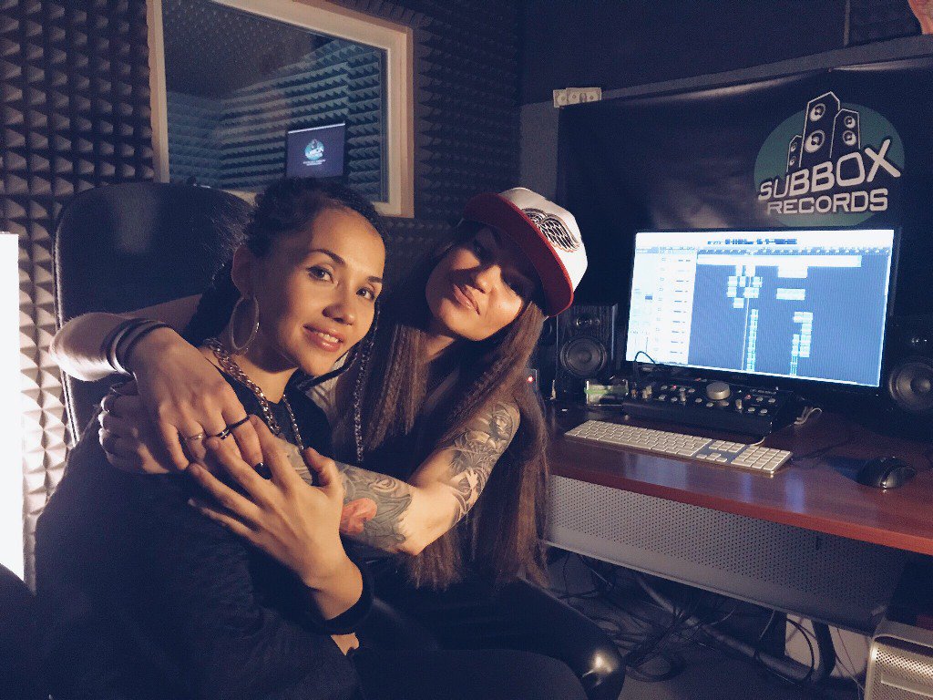 madangelez's tweet photo. в деле на #subboxrecords https://t.co/WphPLrAPm8