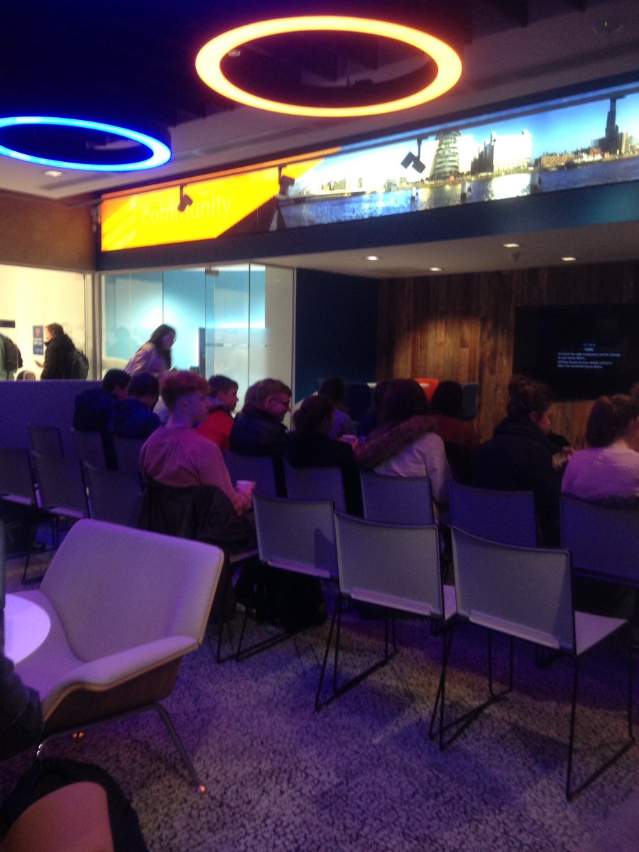 ucdvetsoc tweet media