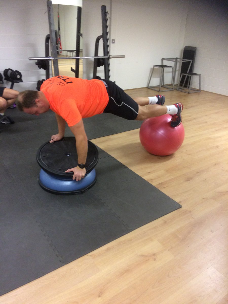Dave working core strength, great exercise, great strength #strength #corestrength #triathlete