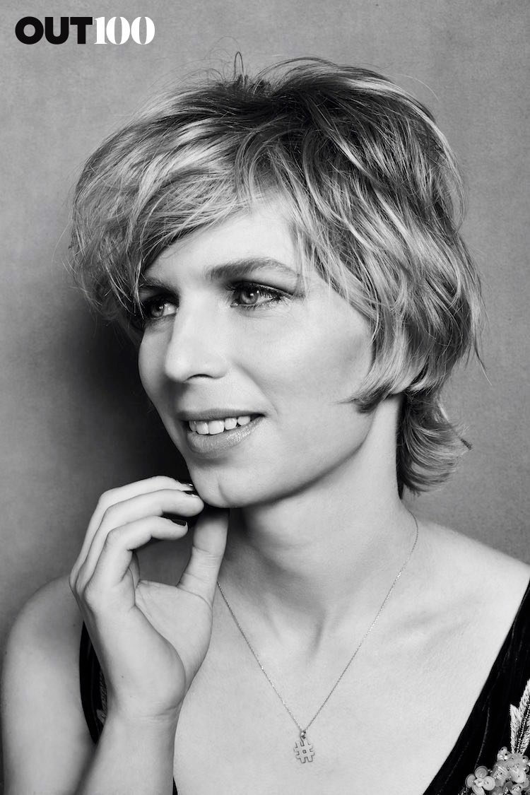 outmagazine's tweet photo. OUT100: Chelsea Manning (@xychelsea), Newsmaker of the Year #ICYMI https://t.co/8E53lbQXIf https://t.co/gupN3EXkGq