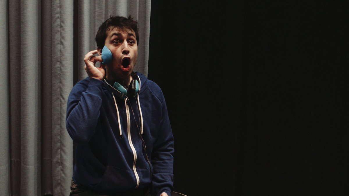 TeatreDeCaixo's tweet photo. Aquest dimarts 21 de novembre, a les 17 hores, en l'Auditori de les Boqueres d'Almassora, farem una sessió en obert del nostre teatre fòrum Com Quedem. Vos convidem a vindre i repensar-se com construïm les nostres relacions. #comquedem #teatreperalcanvisocial #almassora #educació https://t.co/8YBH2lP8Bp