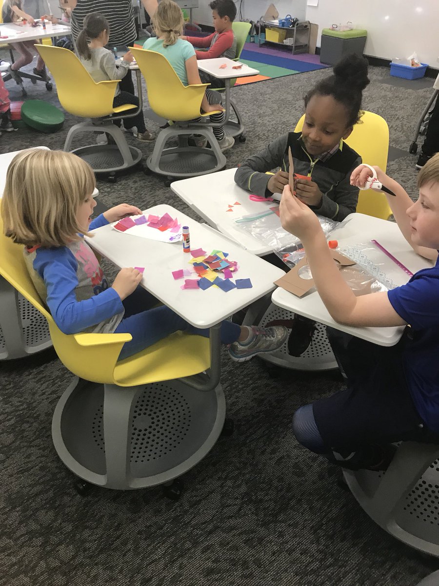 Turkey craft with <a href="/MrsClelandPreK/">Mrs. Cleland</a> pm class #Catalyst OnceACard <a href="/MentorPreschool/">Mentor Preschool</a>