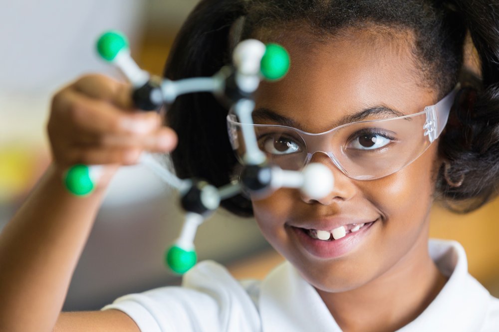 HarlemTechFund's tweet photo. #GivingTuesday is on 11/28/17. Please consider donating to Harlem Tech Fund to support our mission in serving Harlem community members through education, workforce development, and startup advisory. https://t.co/pAB43JhC9s https://t.co/jyBiQM6CUe