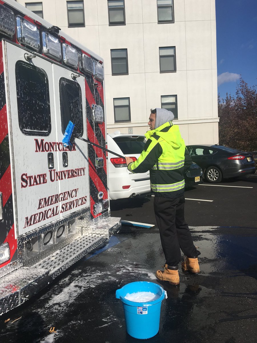 ems_msu's tweet photo. Getting ready for her close up! https://t.co/YrT5IfGGQa