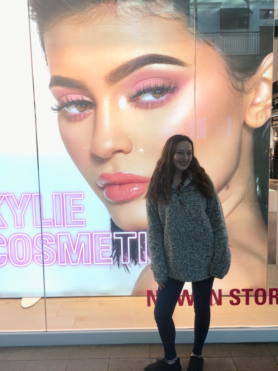 KylieJenner tweet picture