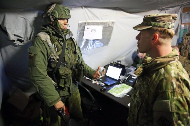 2SigBde's tweet photo. #USArmy Signal Soldiers assigned to the 44th Expeditionary Signal Bn. are providing critical communications and network support to U.S. forces and #NATO allied nations participating in exercise #AlliedSpirit VII in Hohenfels. https://t.co/txYlFf35hg #SignalStrong #StrongEurope 📡 https://t.co/1ooIBuD09S