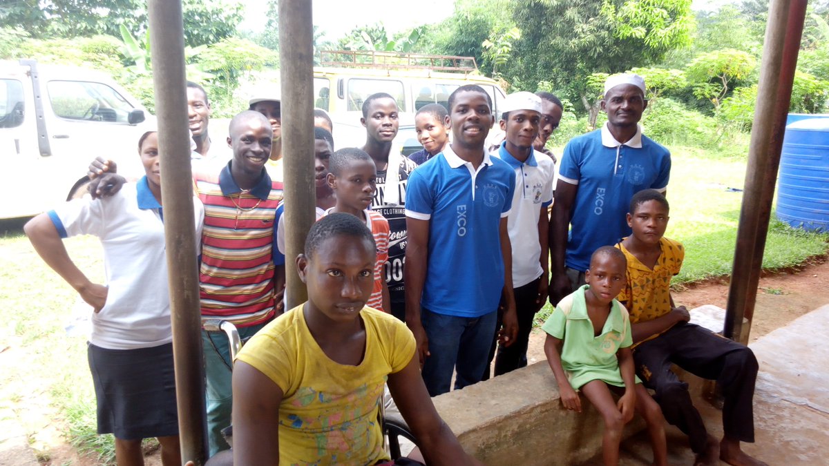 OrluMzys's tweet photo. MEMORIES OF YOUTH WEEK 2017
************************************
IDREAM project was carried out successfully at MZYS Int'l Orlu province.
All glory to God Almighty 
#2017MZYSYOUTHweek https://t.co/sq1pYpbhkP