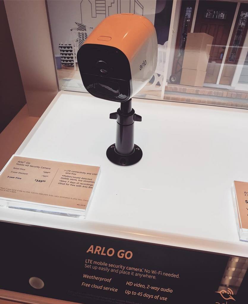 MattRisinger's tweet photo. What have you tried for remote job monitoring / security? Saw this at the ATT store. Uses a cell signal. Battery supposedly lasts 30 days. Might need to try this. #arlo #arlocamera https://t.co/vig4VdzbQ0 https://t.co/pgxY29tFOR