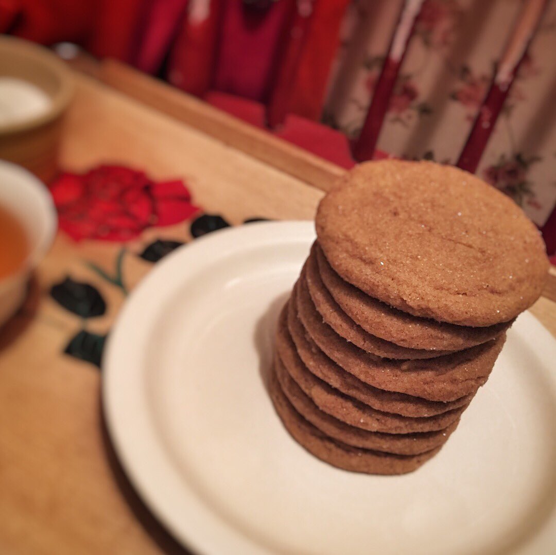 FlipOutRightNow's tweet photo. Are you having a cookie exchange this year? Let us do the baking for you!! Chocolate Chip, Ginger Molasses, Chocolate Crackle, and of course, Shortbread - ORDER NOW https://t.co/P3UHFN4T1I #FlipOutForChristmas https://t.co/TqiM00fvoe