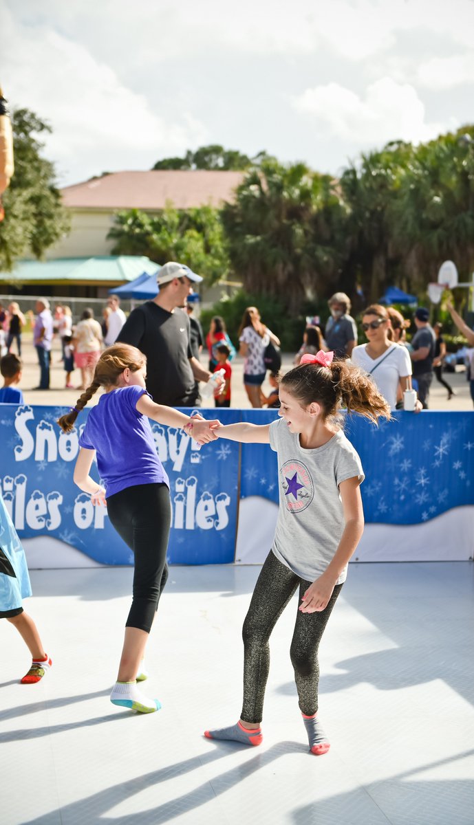 BocaRecreation's tweet photo. #Snow play, giant #slides, #bouncehouses, activities, strolling characters...and did we mention #sockskating? Join us for Snow Day: Piles of Smile on December 16th! #SouthFlorida https://t.co/tOpHR5IlaP https://t.co/ezLgKGhQPi