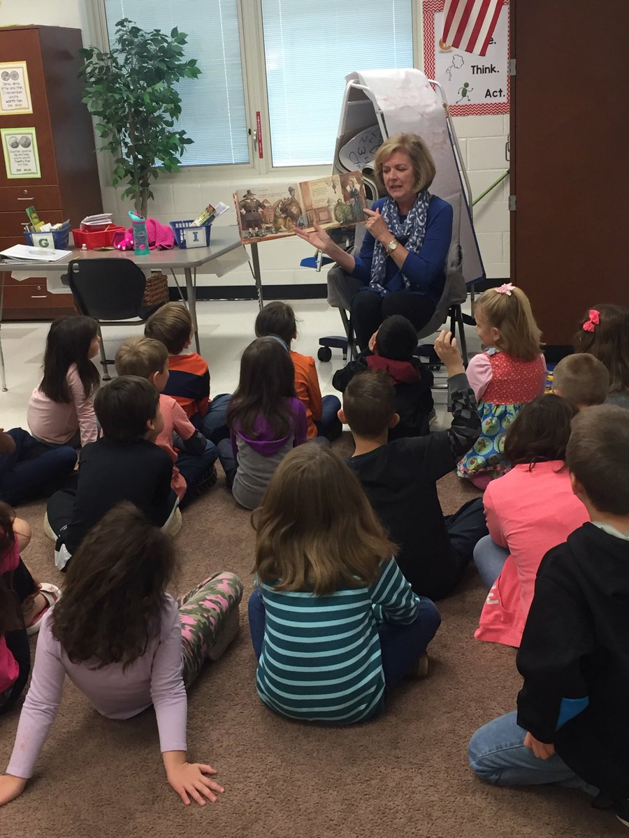 MrsOsment_RCE's tweet photo. So thankful for this very special guest and former RCE teammate sharing the love of literature w/ our class.  #oneRCE https://t.co/565yhJGaUF
