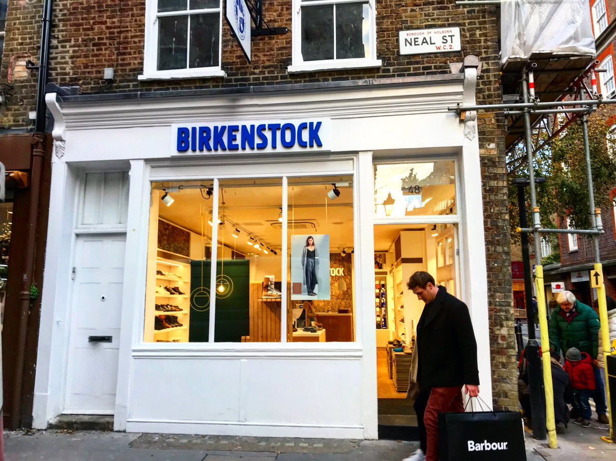 duncangilliard's tweet photo. Cool new #Birkenstock #flagship just opened on #NealStreet @7DialsLondon #retail #london #JLLDeal https://t.co/llM14gdUdP
