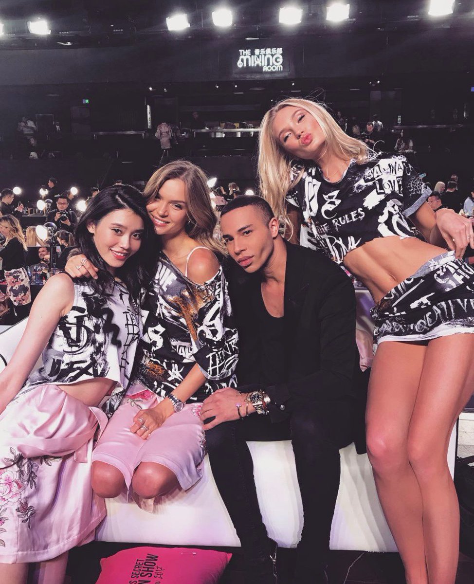 Balmain's tweet photo. FROM PINK TO PUNK, #VSxBALMAIN Getting ready for the @victoriassecret show @mengyaoxi @JosephinSkriver @ORousteing and Romee Strijd #BALMAINARMY https://t.co/sSdH5IEi6M