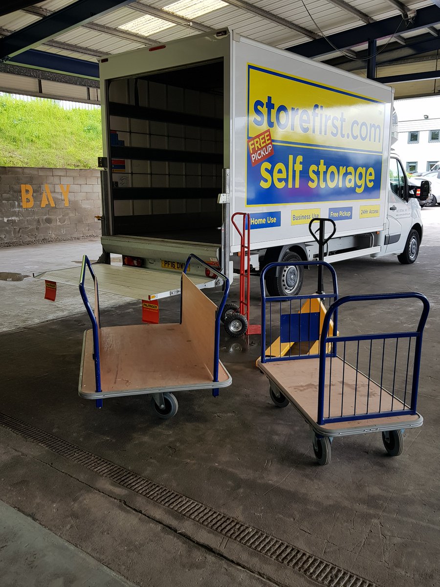 StorageStHelens's tweet photo. Our FREE pick up service is as easy as 123! 1- We turn up at your door, 2- You load the van, 3- You unload it under our weather proof bay! https://t.co/E7NQFeNSeu https://t.co/ZRFQaZlwfB