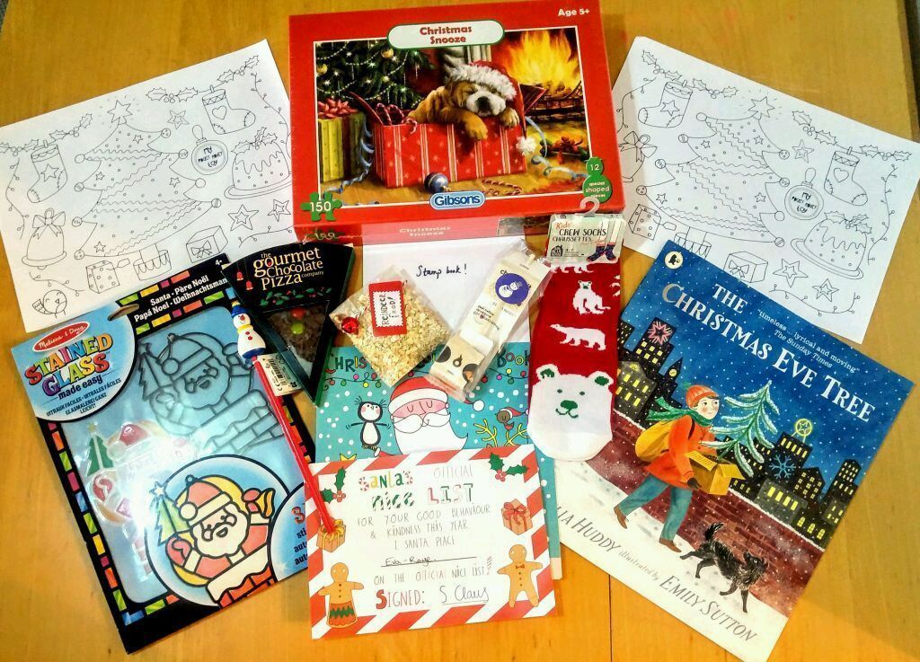 Lentlesslypurpl's tweet photo. Christmas Gifts For 7 Year Olds Under £40 - Relentlessly Purple https://t.co/DYIIOVHYJz #christmasgifts #giftsfor7yearolds #magnetips https://t.co/4tYuAHK2B6