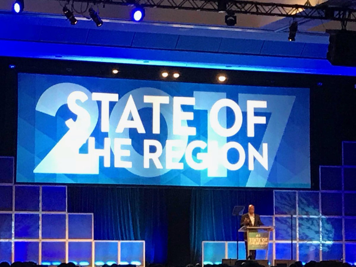 ATLAIRPORTCIDS's tweet photo. More than 1,300 civic, business, elected, and non-profit leaders came together to improve quality of life in #Atlanta at the recent @AtlantaRegional's 2017 State of the Region Breakfast. #SORB17 https://t.co/JKD1QvnxwB