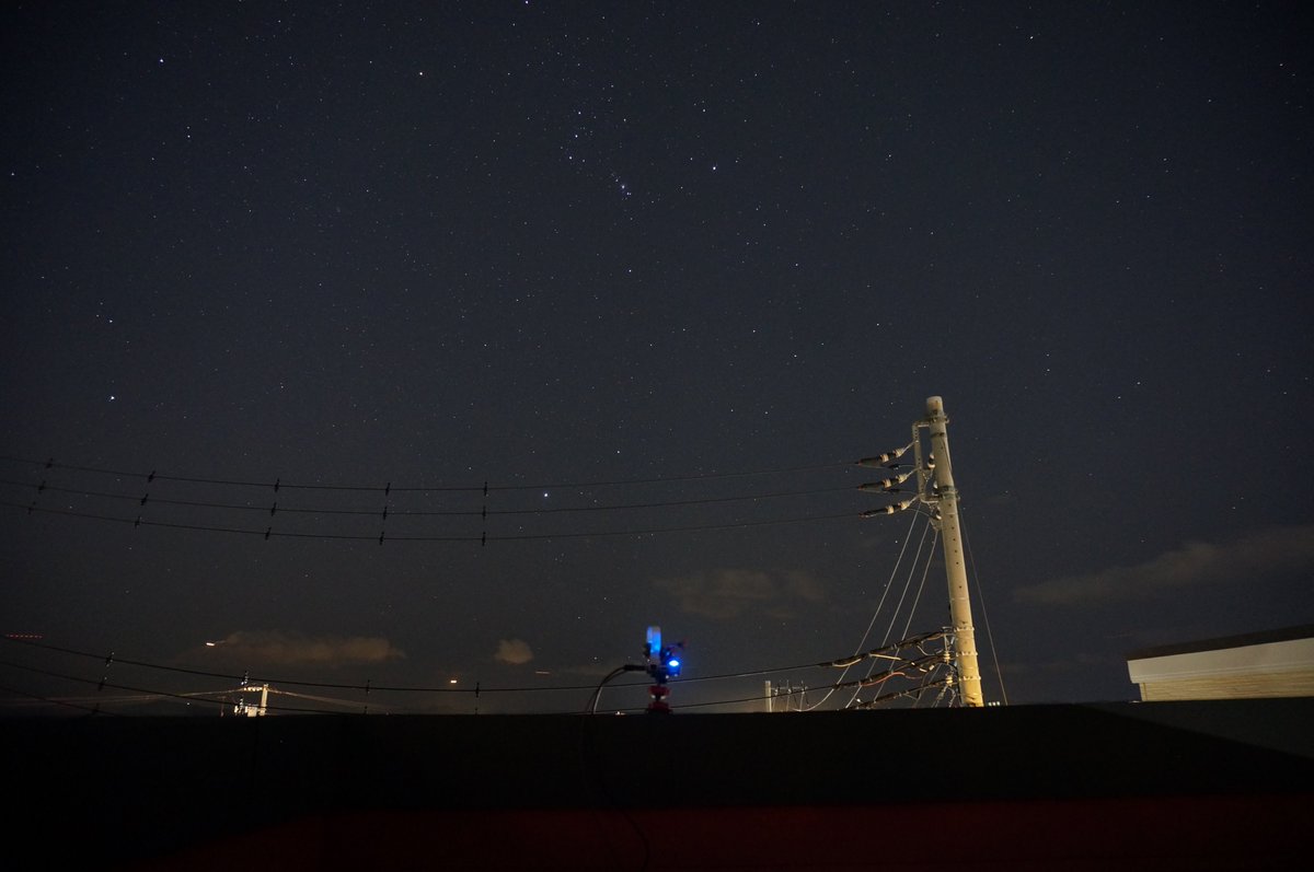 tsukitsuKiss's tweet image. いい天気ですね。
#RaspberryPiCamera を設置しました。
今日はモータは停止してタイムラプスを狙います。
#天文なう