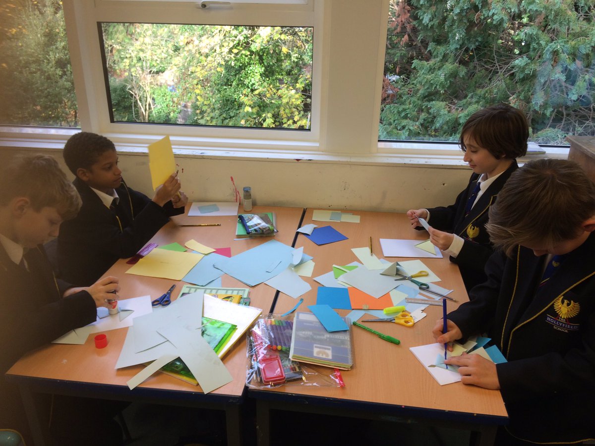 hf_arthf's tweet photo. Christmas cards. Year 7s wonderful Christmas card decorations for Hollyfield School. Each one will be used to send a little festive cheer from Hollyfield school to each of our senior citizen guests who will attend the Christmas party, to local schools in the area and many more :) https://t.co/oATkOC0OU7