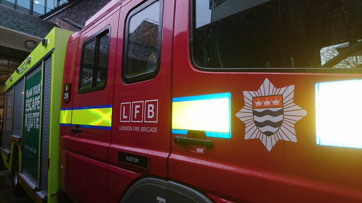 Cliff_Thompson1's tweet photo. Heading to @GoldsmithsUoL on Wednesday, to #research 🔥 in the #arts #culture and #science. It's poetry, music and #Documentary films. #ManAlive The BRONX is Burning, #Mailer #NewJournalism #MasseyShaw, Report From Engine Company 82. And to write book 2. #KX30 https://t.co/KCahPxR6h5
