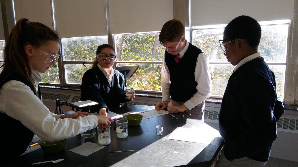MrsWStAls's tweet photo. Signs of chemical change. #precipitate #8th #NGSS #scienceed #wearestals #archphilly https://t.co/SoZouYREWS