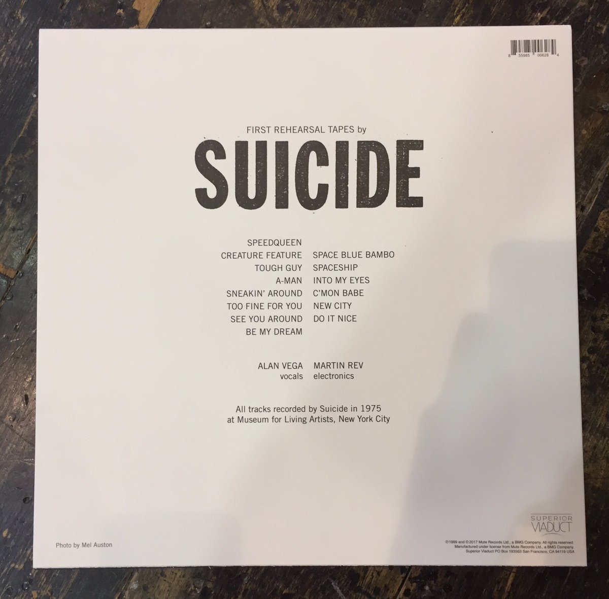 A fascinating record fresh out of the box : Suicide's first rehearsal tapes circa 1975 through the excellent @SuperiorViaduct. Recommended.
