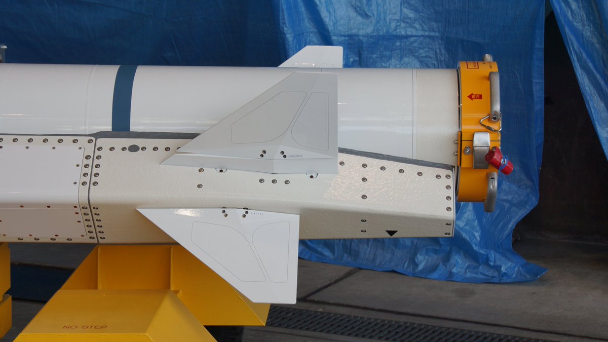 Японская сверхзвуковая противокорабельная ракета XASM-3-E вблизи Японская сверхзвуковая противокорабельная ракета XASM-3-E вблизи Mitsubishi, ракета, XASM3, испытаниями, Heavy, Industries, летными, первую, начата, отработки, санкционирована, финансового, разработка, Полномасштабная, двигателя, истребителя, очередь, головной, противокорабельная, XASM3E