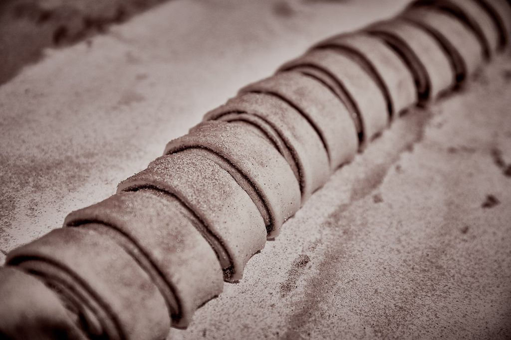getting ready to roll.

#cinnamonrolls #hotovernbakerycafe #bakery #rolls #cinnamon #food #baking