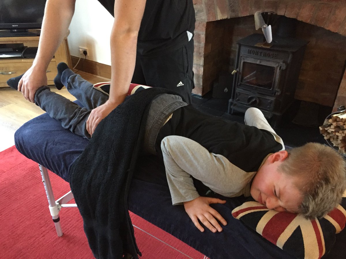 alexs_journey's tweet photo. Hard physio with Sam this afternoon. https://t.co/0yGycMiTzF