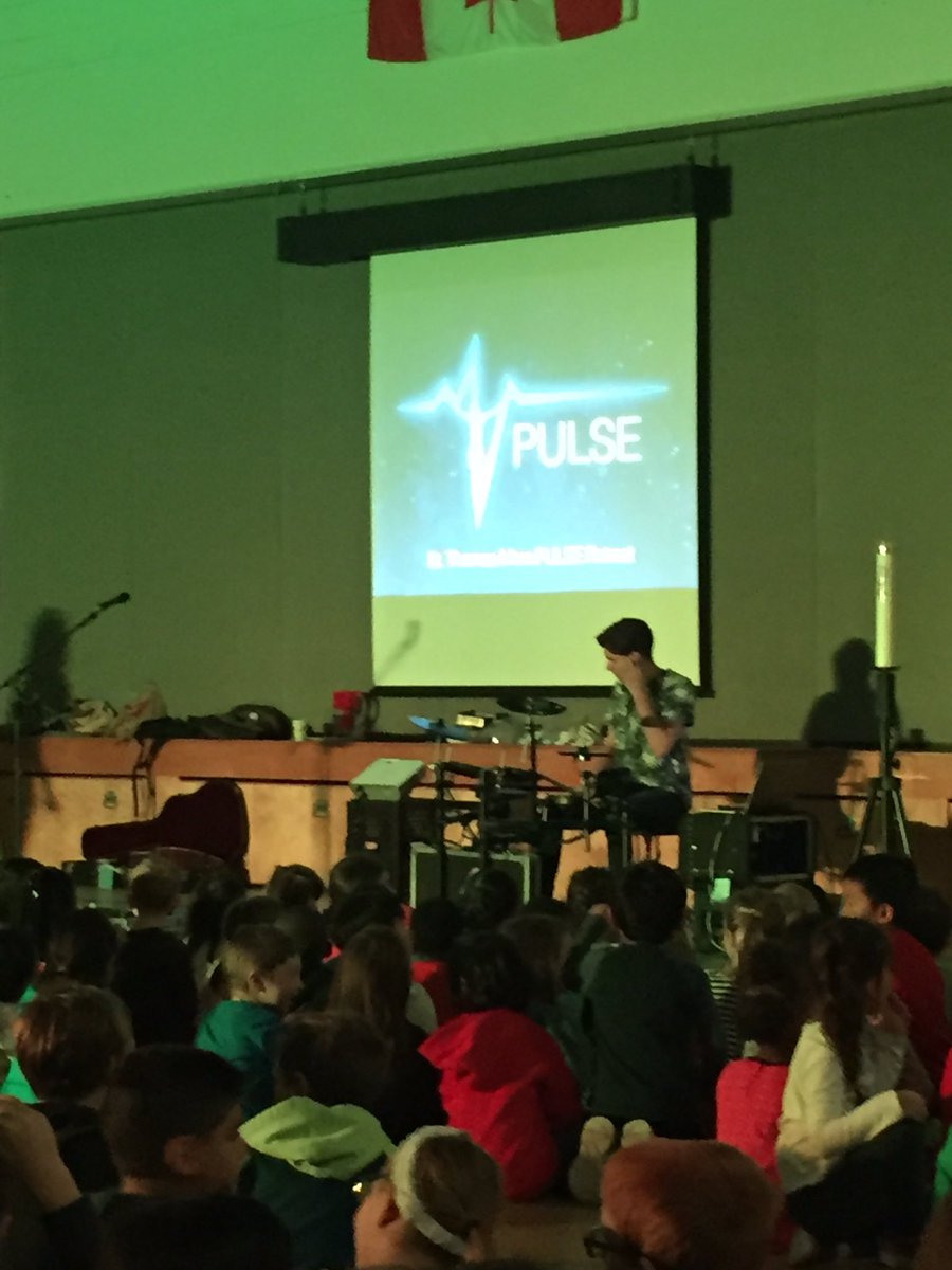 What a powerful start to our Pulse retreat! All Ss on a journey today to discover how we've been called to love by God. <a href="/ThomasMoreOCSB/">St. Thomas More School</a>