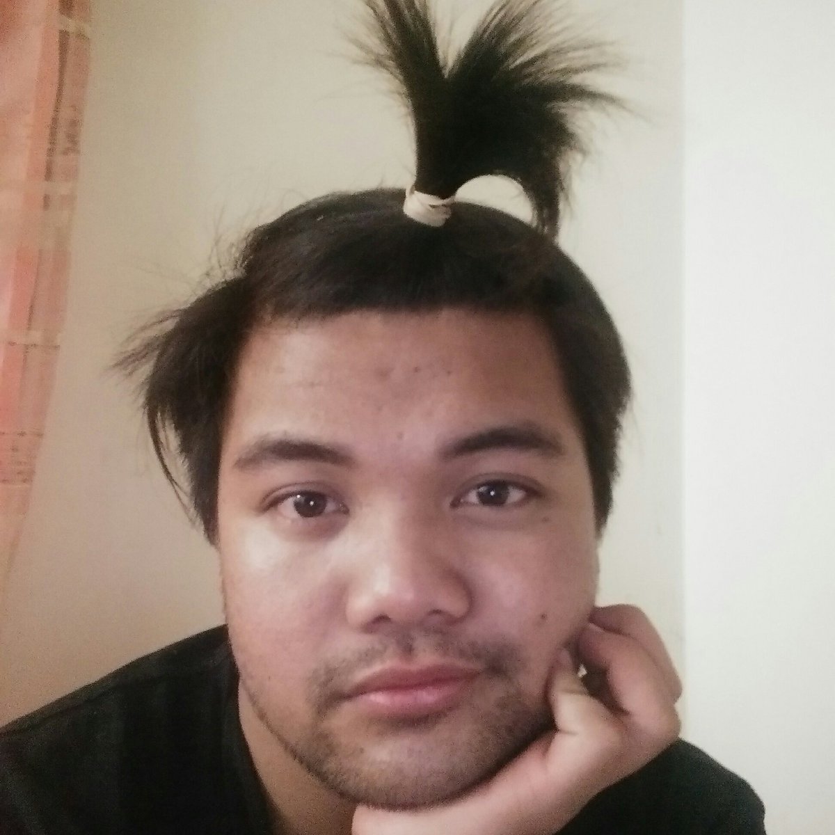 remrddr's tweet photo. #NewProfilePic most tiring day and night hahaha https://t.co/okGpiJn6Og